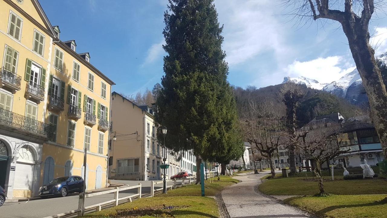 Vaste Appartement, Lumineux, 8 Couchages Eaux-Bonnes Esterno foto