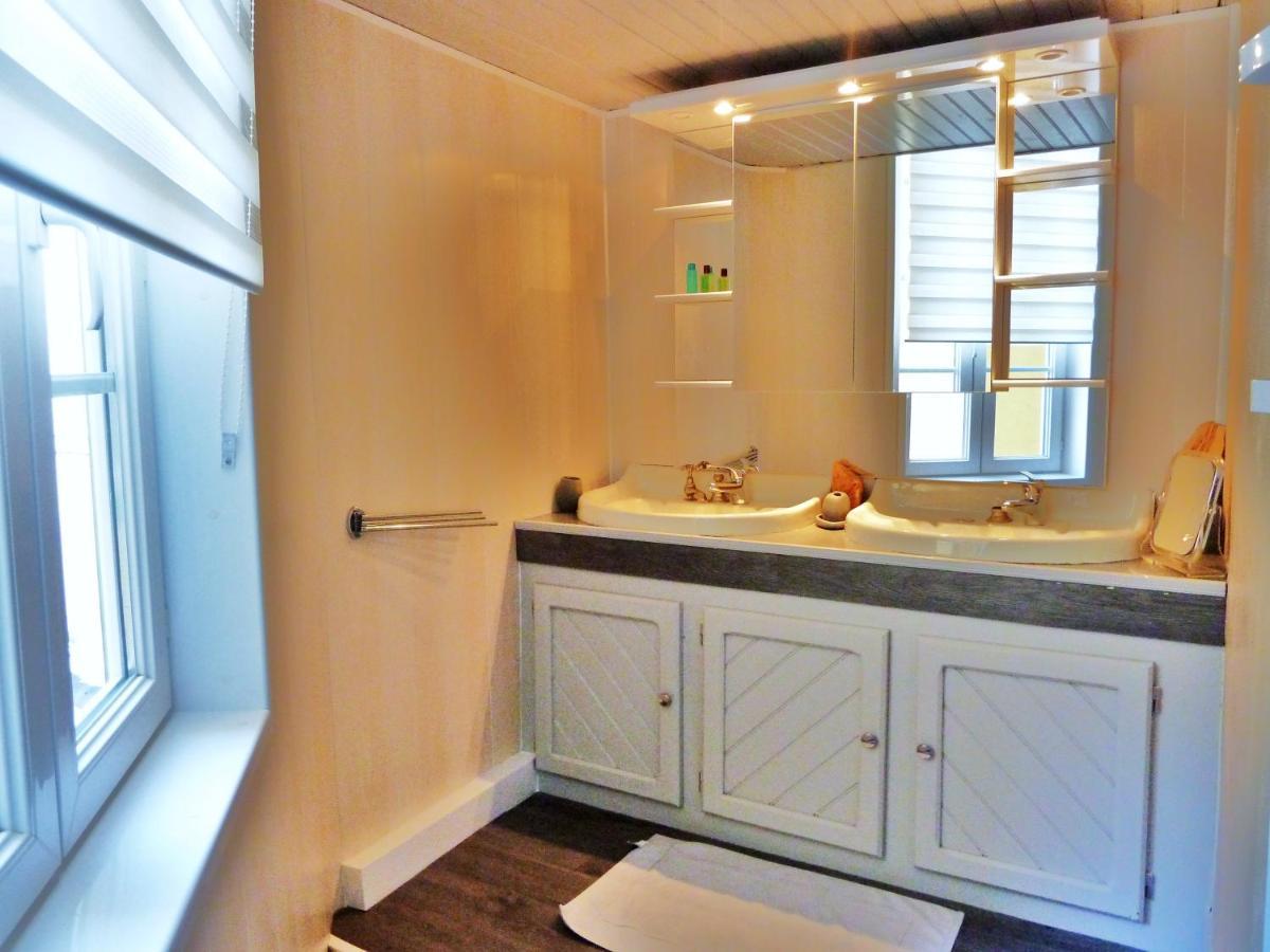 Vaste Appartement, Lumineux, 8 Couchages Eaux-Bonnes Esterno foto