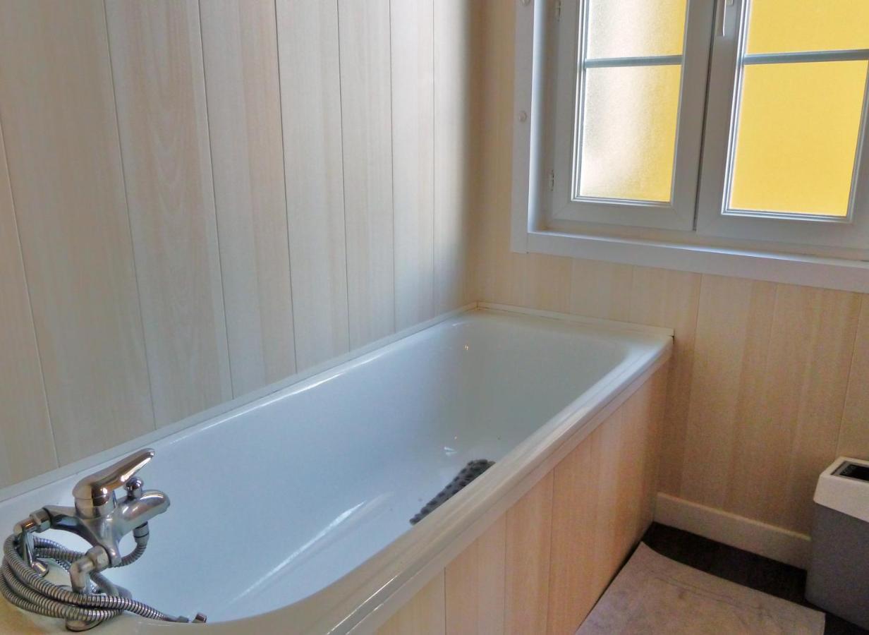 Vaste Appartement, Lumineux, 8 Couchages Eaux-Bonnes Esterno foto